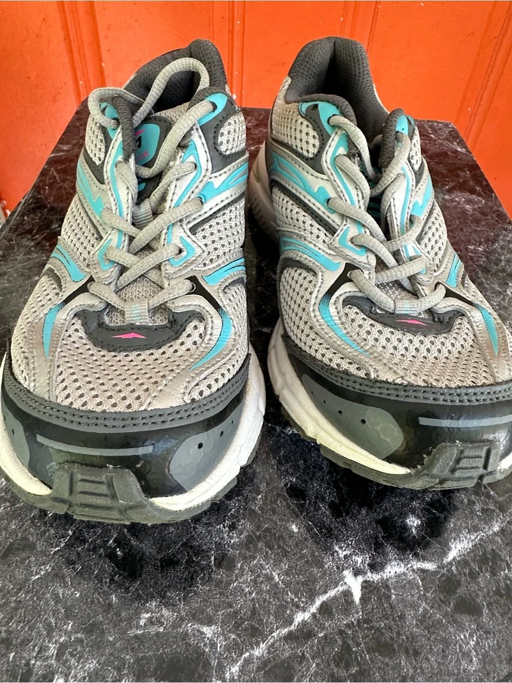 Avia Women's Gray and Teal Athletic Running Shoes